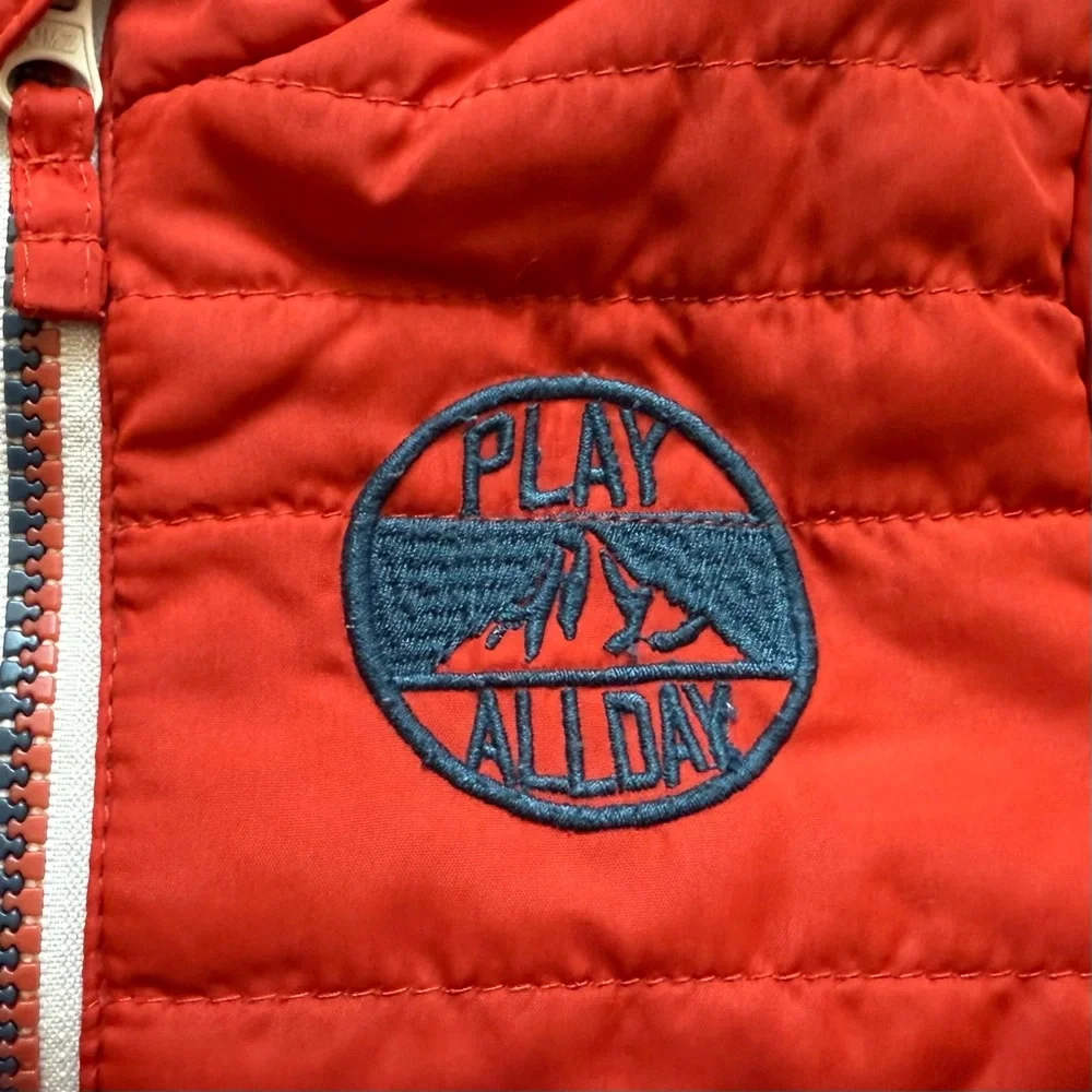 🧸 OshKosh B’Gosh | “Play All Day” Orange Quilted Jacket